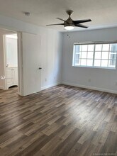 1218 Salzedo St-Unit -9 in Coral Gables, FL - Building Photo - Building Photo