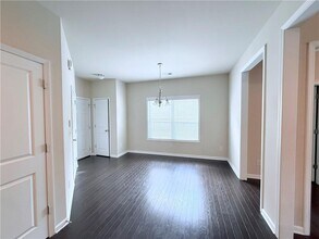 338 Privet Cir in Suwanee, GA - Building Photo - Building Photo