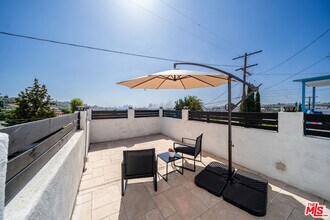 1520 Helen Dr in Los Angeles, CA - Building Photo - Building Photo