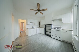 38 Jefferson St, Unit 1 in Cambridge, MA - Building Photo - Building Photo