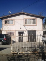 856 E Manchester Ave in Los Angeles, CA - Building Photo