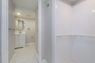 161 Washington St, Unit 1 in Morristown, NJ - Foto de edificio - Building Photo