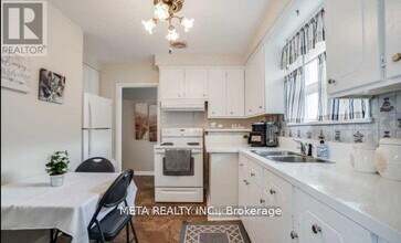 101 Greenock Ave in Toronto, ON - Building Photo - Building Photo