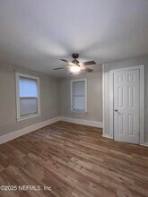 1035 Maynard St in Jacksonville, FL - Foto de edificio - Building Photo