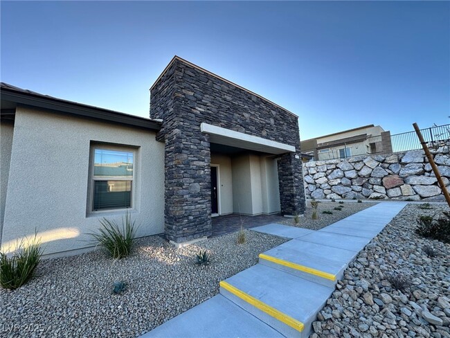 893 Regent Ter Ln in Las Vegas, NV - Building Photo - Building Photo