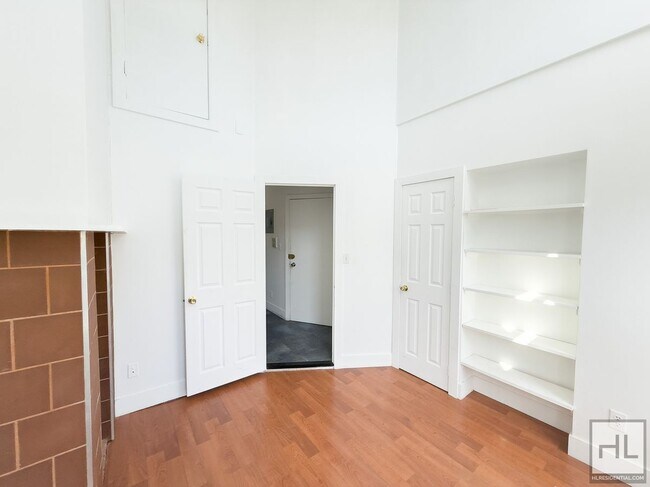 HARMAN STREET / Bushwick / 1-Bed (Flex 2) in Brooklyn, NY - Building Photo - Building Photo