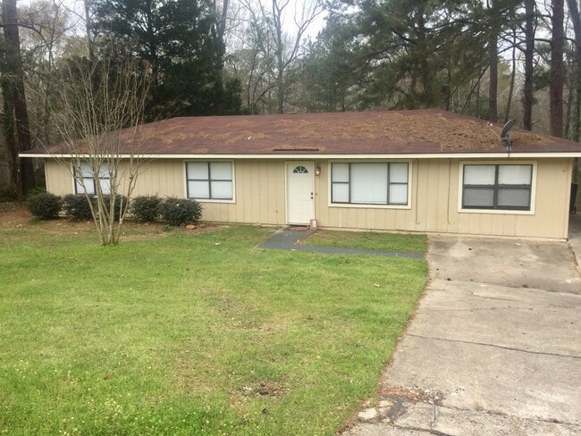property at 131 Green Dr