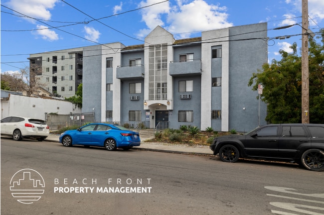 2216-2218 Court St. in Los Angeles, CA - Foto de edificio - Building Photo