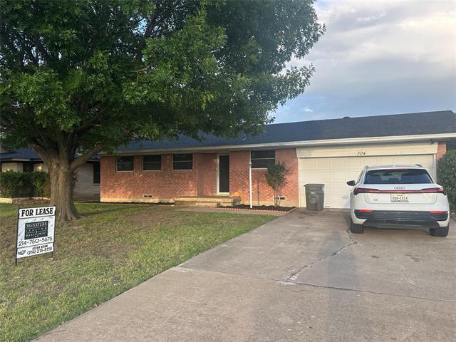 property at 304 N Central Expy