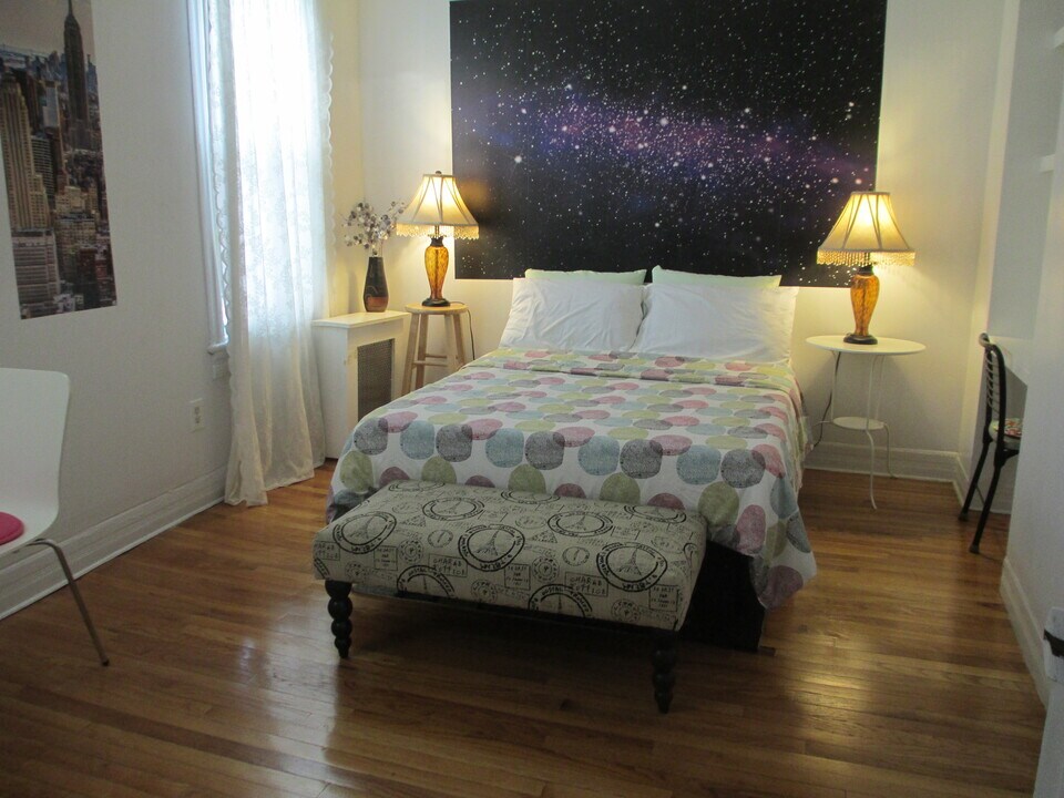 855 Pavonia Ave, Unit 2 in Jersey City, NJ - Building Photo