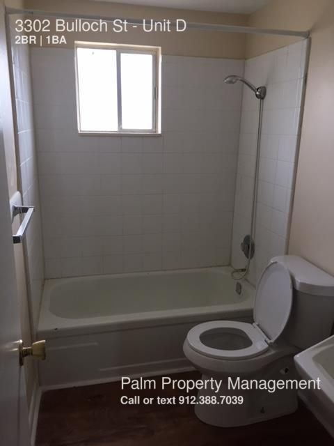 3302 Bulloch St-Unit -Unit D in Savannah, GA - Building Photo - Building Photo