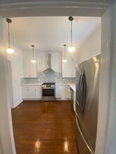 254 W Chestnut St in Kingston, NY - Building Photo - Building Photo