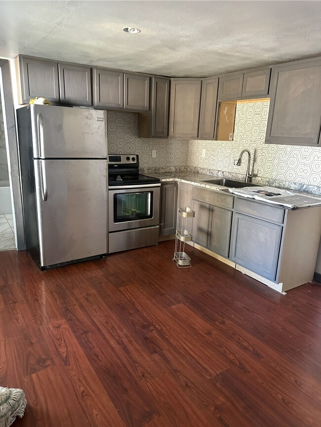 2907 S 2910 W, Unit B