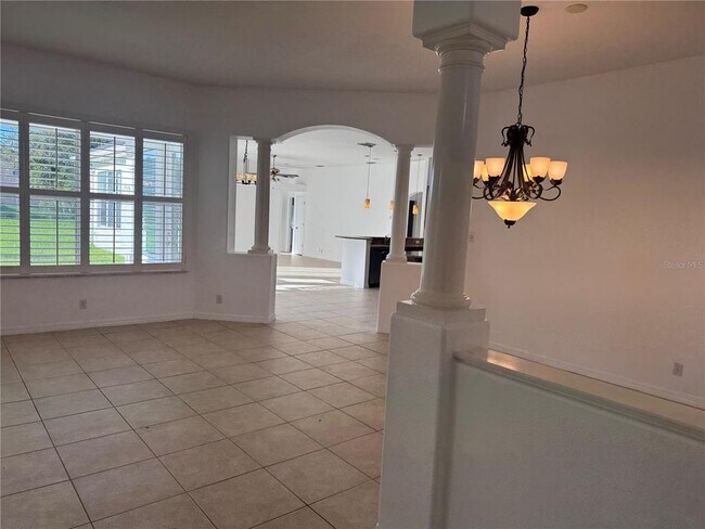 27107 Winged Elm Dr in Wesley Chapel, FL - Building Photo - Building Photo