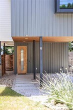 2709 E 14th St in Austin, TX - Building Photo - Building Photo