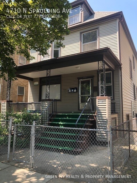 4710 N Spaulding Ave in Chicago, IL - Building Photo