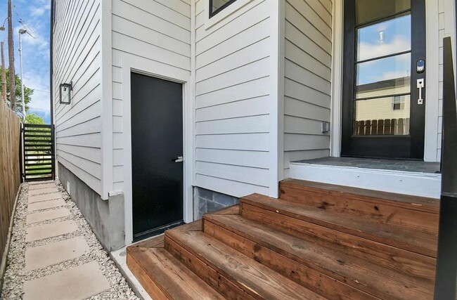 410 E 41st St in Houston, TX - Building Photo - Building Photo