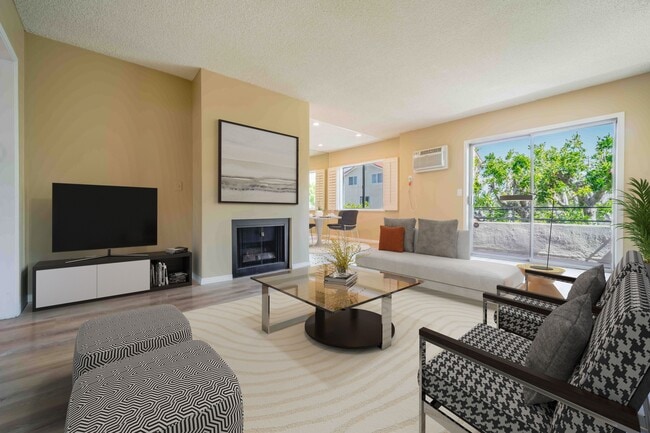 property at 11871 Idaho Ave