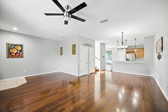 6546 Marlberry Way in Largo, FL - Building Photo - Building Photo
