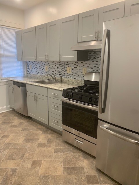 318 E University Pky in Baltimore, MD - Foto de edificio - Building Photo