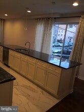 615 N 10th St in Philadelphia, PA - Building Photo - Building Photo