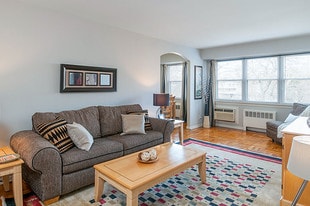 Metropolitan Wynnefield in Philadelphia, PA - Building Photo