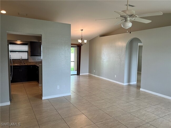 427 NE 17th Ave