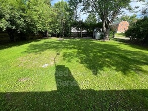 609 Gladys Dr in Middletown, OH - Building Photo - Building Photo