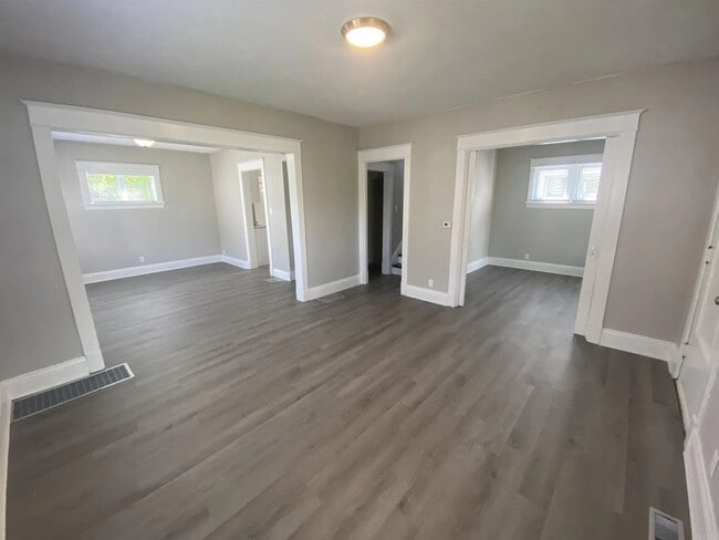 318 Haney Ave in South Bend, IN - Building Photo - Building Photo