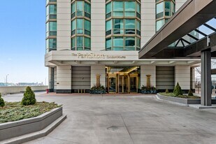 195 N Harbor Dr in Chicago, IL - Building Photo