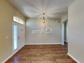 86865 Riverwood Dr in Yulee, FL - Foto de edificio - Building Photo