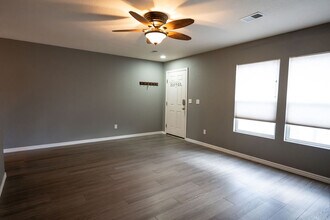 350 Plowman Ct in Fort Collins, CO - Foto de edificio - Building Photo