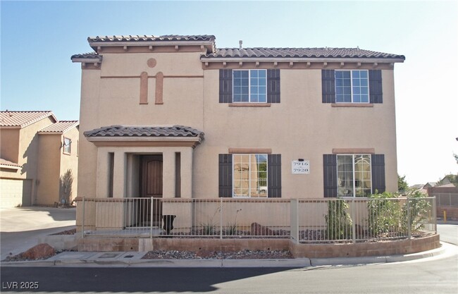 7916 Violet Dawn St in Las Vegas, NV - Building Photo - Building Photo