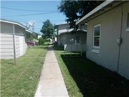 Third Ave Villas in Texas City, TX - Building Photo - Building Photo