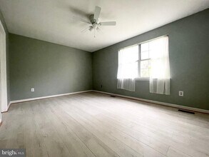 10 Darbytown Ct in Perry Hall, MD - Building Photo - Building Photo