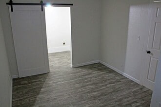 527 Herbert St in Dayton, OH - Building Photo - Building Photo