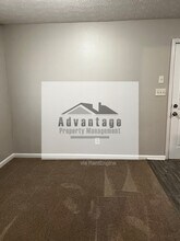 5895 Jonesboro Rd in Morrow, GA - Building Photo - Building Photo