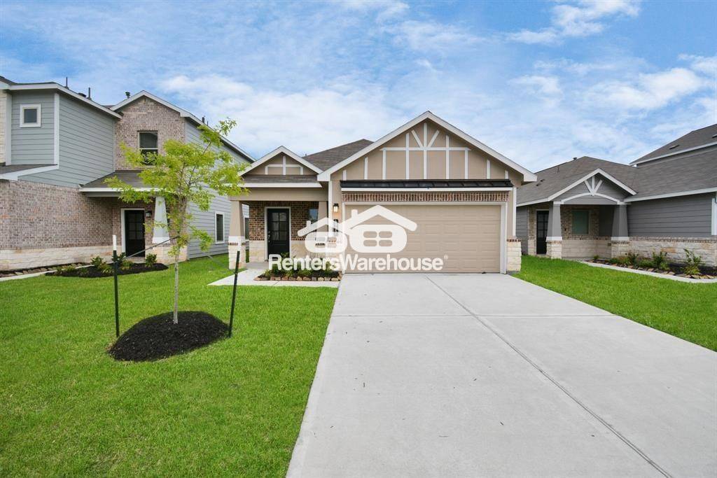 6927 Escondido Dr in Arcola, TX - Building Photo