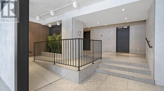 3875 Sheppard Ave E in Toronto, ON - Building Photo