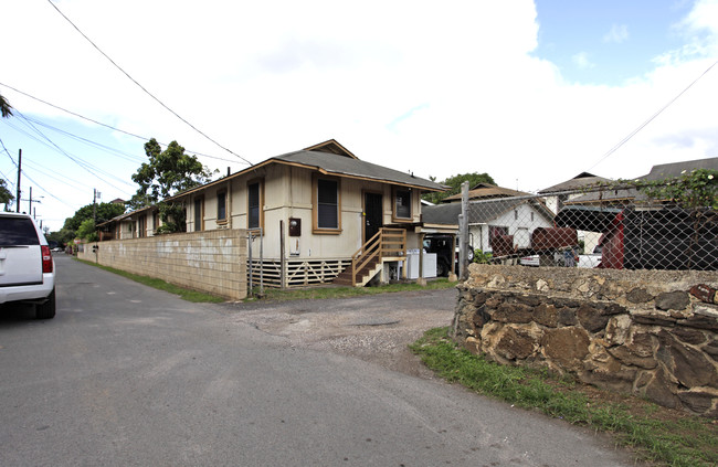 1104-1110 Austin Ln in Honolulu, HI - Foto de edificio - Building Photo