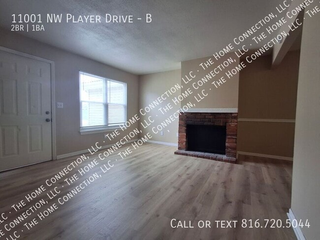 11001 NW Player Dr in Parkville, MO - Building Photo - Building Photo