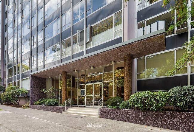 property at 1221 Minor Ave