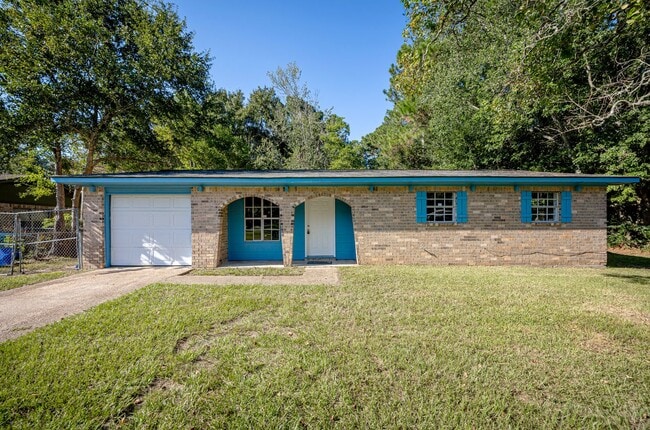 property at 1512 Riverside Dr