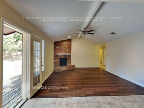 1229 N Creek Dr in Saginaw, TX - Building Photo - Building Photo