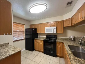 3001 58th Ave S in St. Petersburg, FL - Building Photo - Building Photo