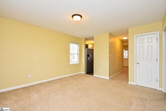 421 Viola St in Greenville, SC - Building Photo - Building Photo