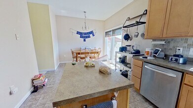 1242 Ledge Dr in York, PA - Building Photo - Building Photo