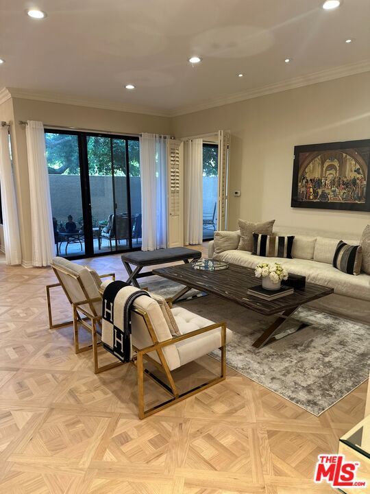 2378 Century Hill in Los Angeles, CA - Building Photo - Building Photo