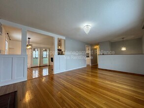 30 Gables Cir in Salem, MA - Building Photo - Building Photo