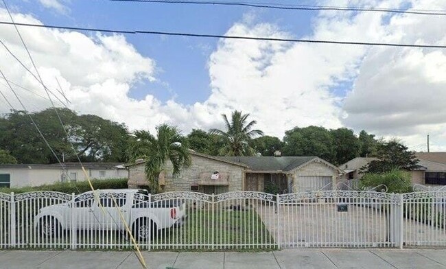 10335 NW 26th Ave in Miami, FL - Building Photo - Building Photo